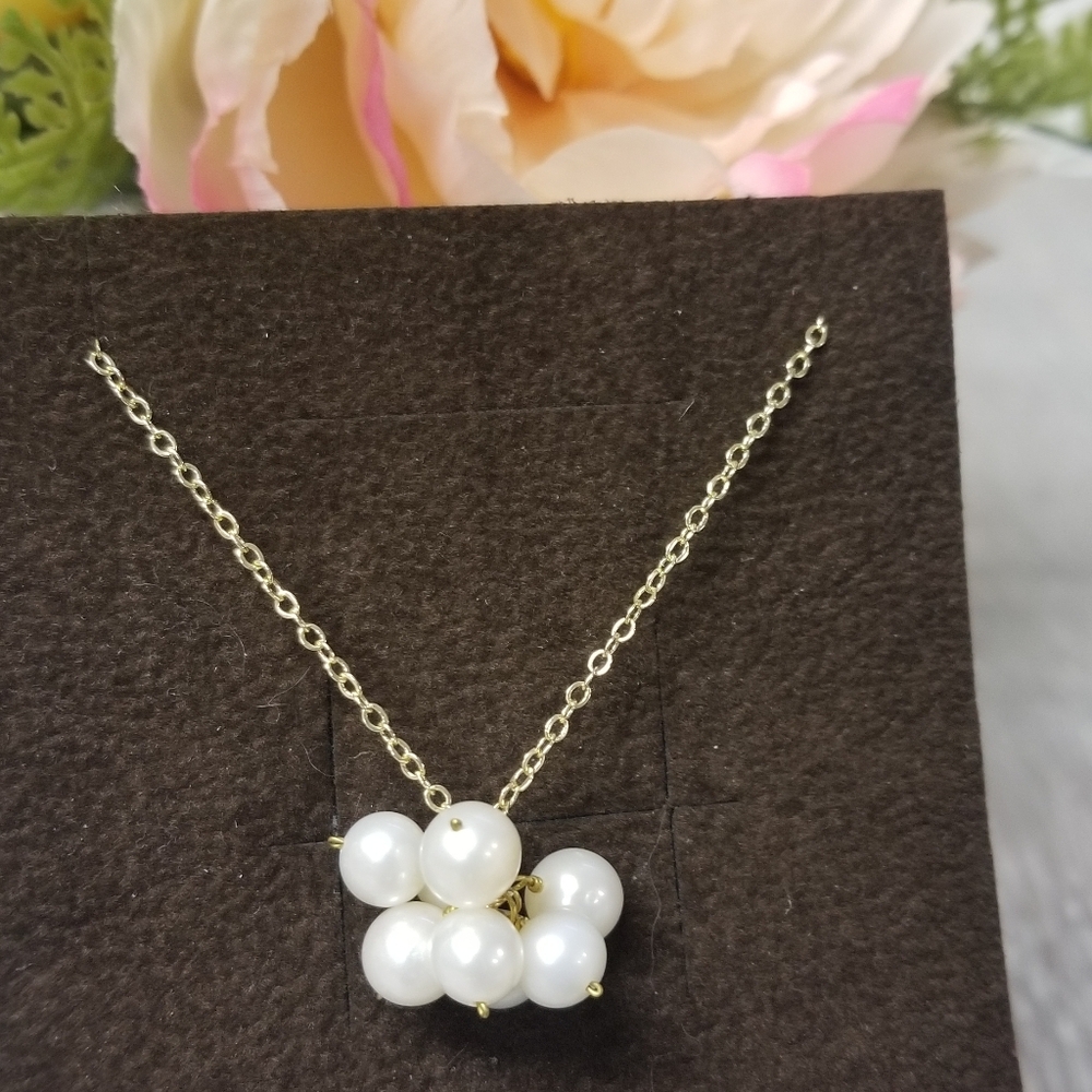 Pearl Cluster Necklace On Goldtone Chain